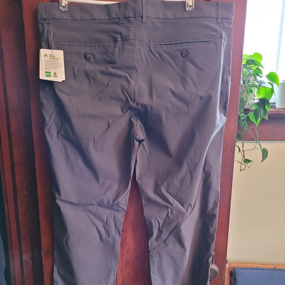 MEC Men's Gray Pants - Picture 2 of 4